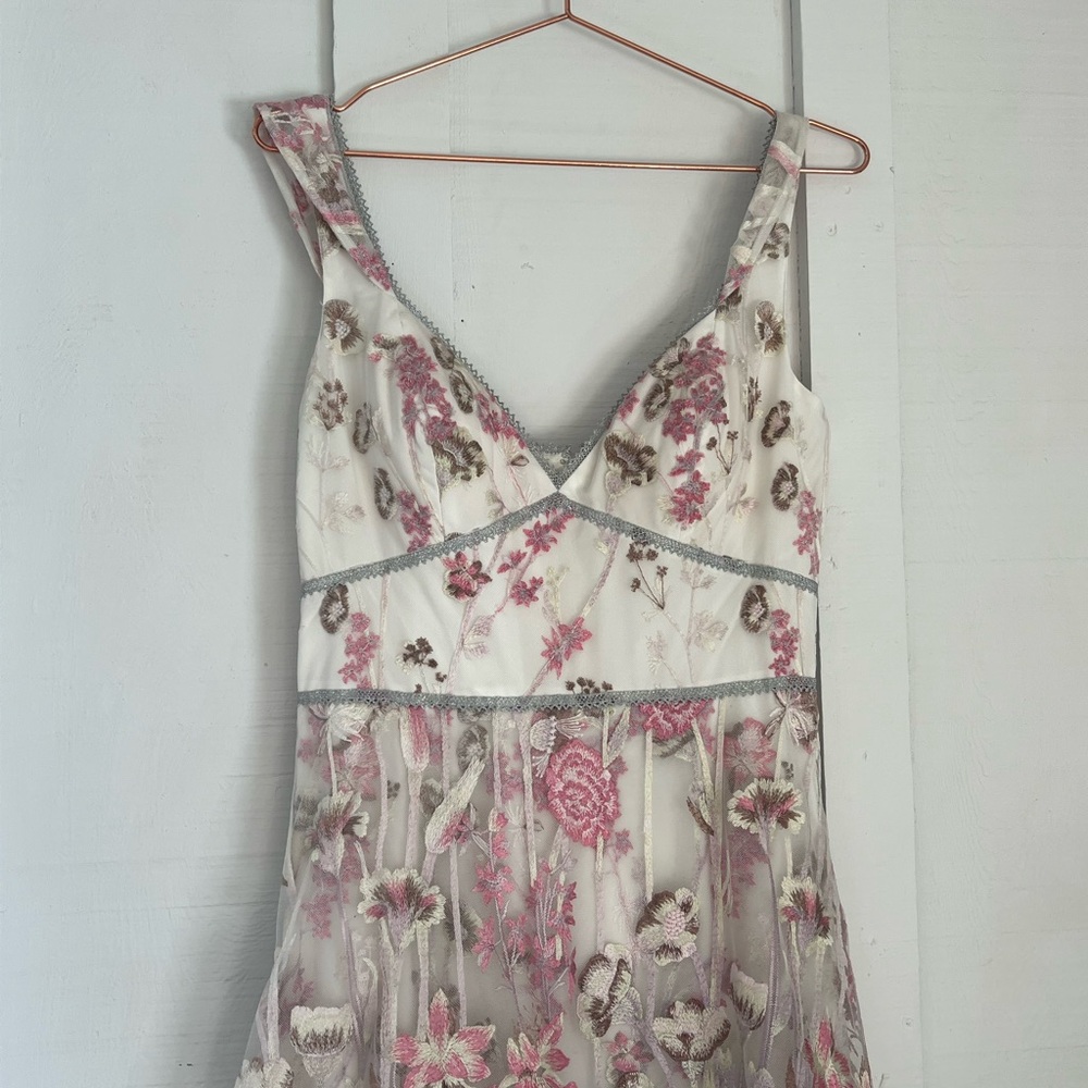 marchesa note gown
